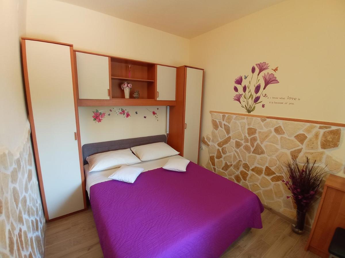 Apartment Igraliste Mirakul Seget Vranjica Kültér fotó
