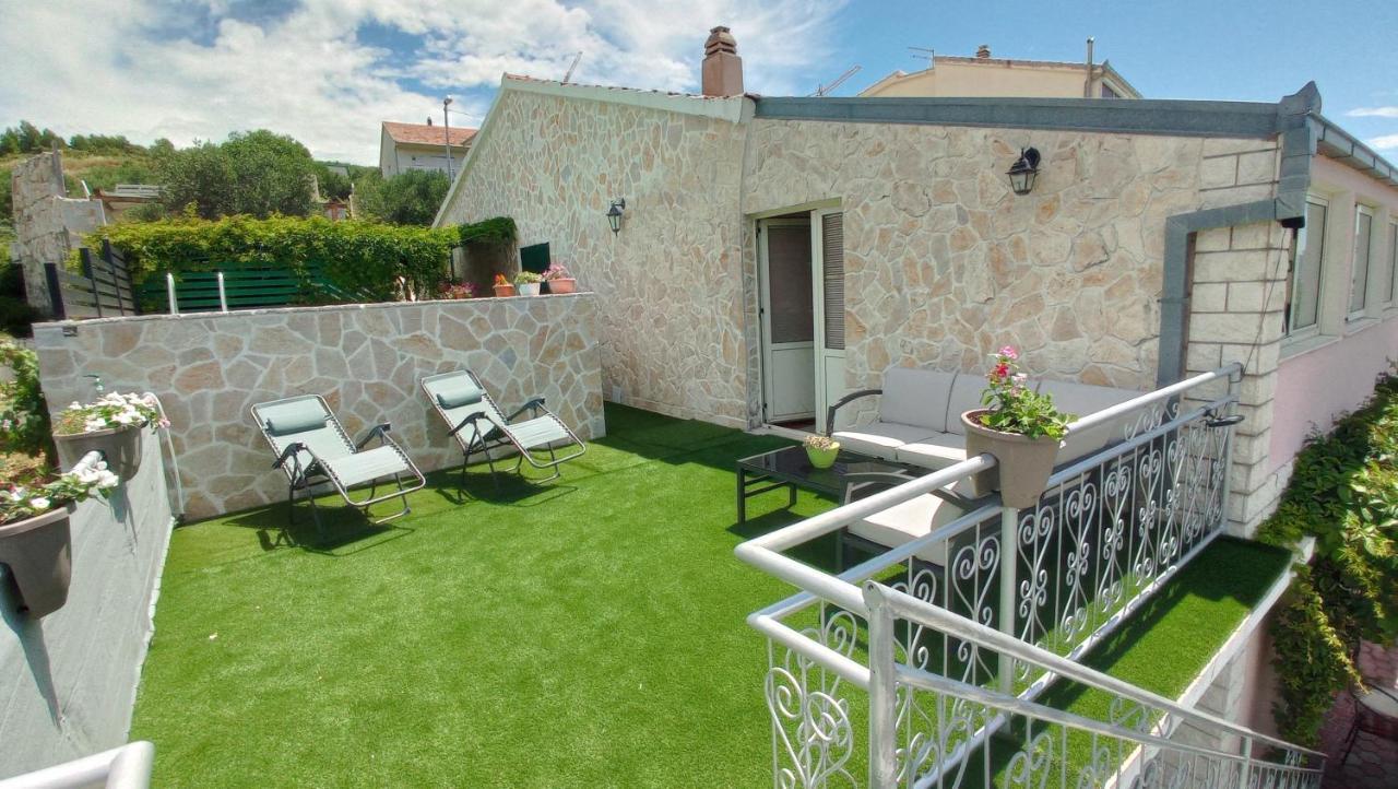 Apartment Igraliste Mirakul Seget Vranjica Kültér fotó